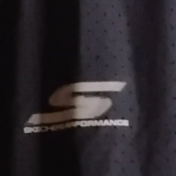 #139  Skechers Performance Jacket - Picture 4 of 4